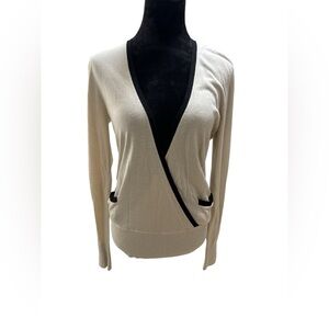 Ann Taylor Cashmere Blend Faux Wrap Sweater M Cream Black Trim Pockets Preppy